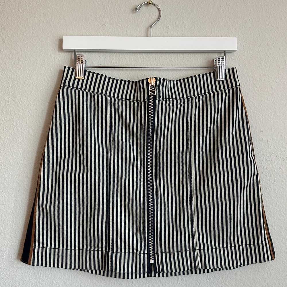Veronica Beard Navy & White Stripe Denim Skirt with Zipper Front | Size 6